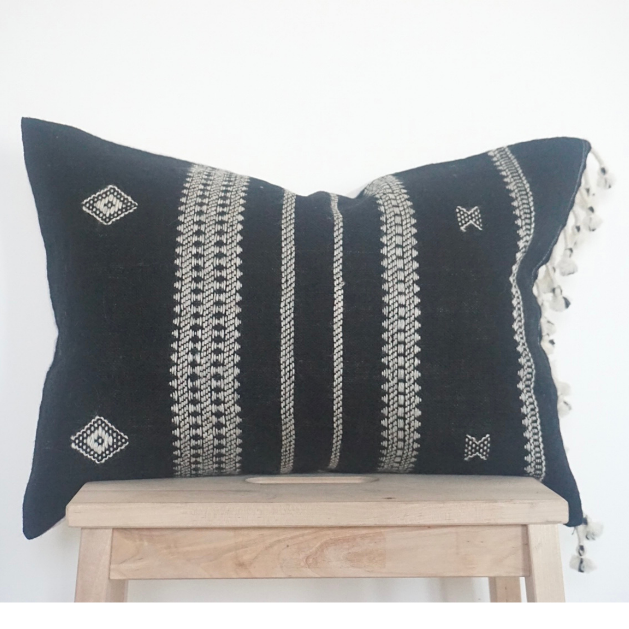 Rana Hand-Loomed Pillow Cover